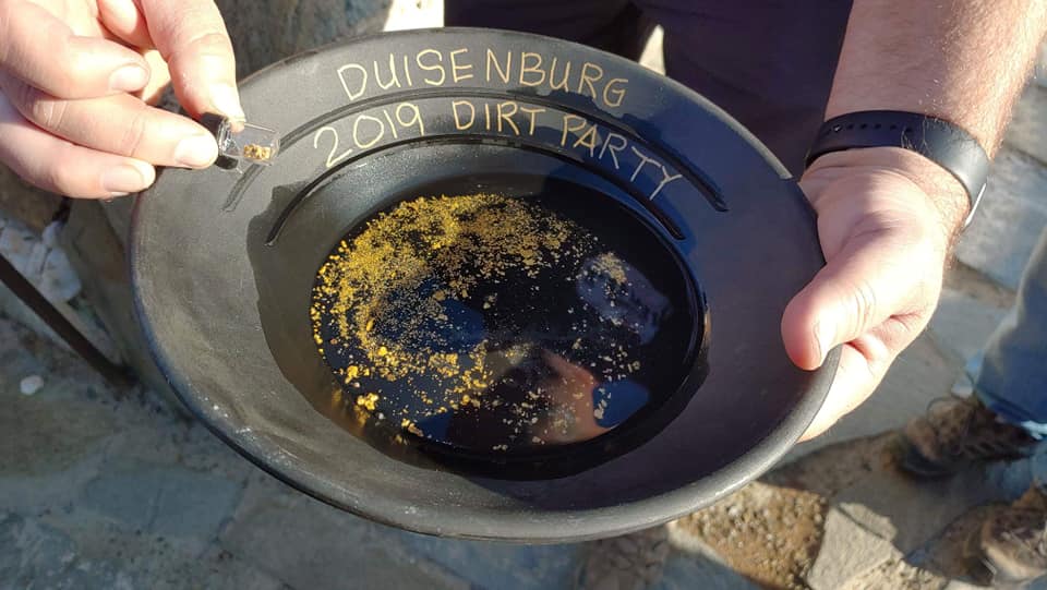 Dirt Party finds