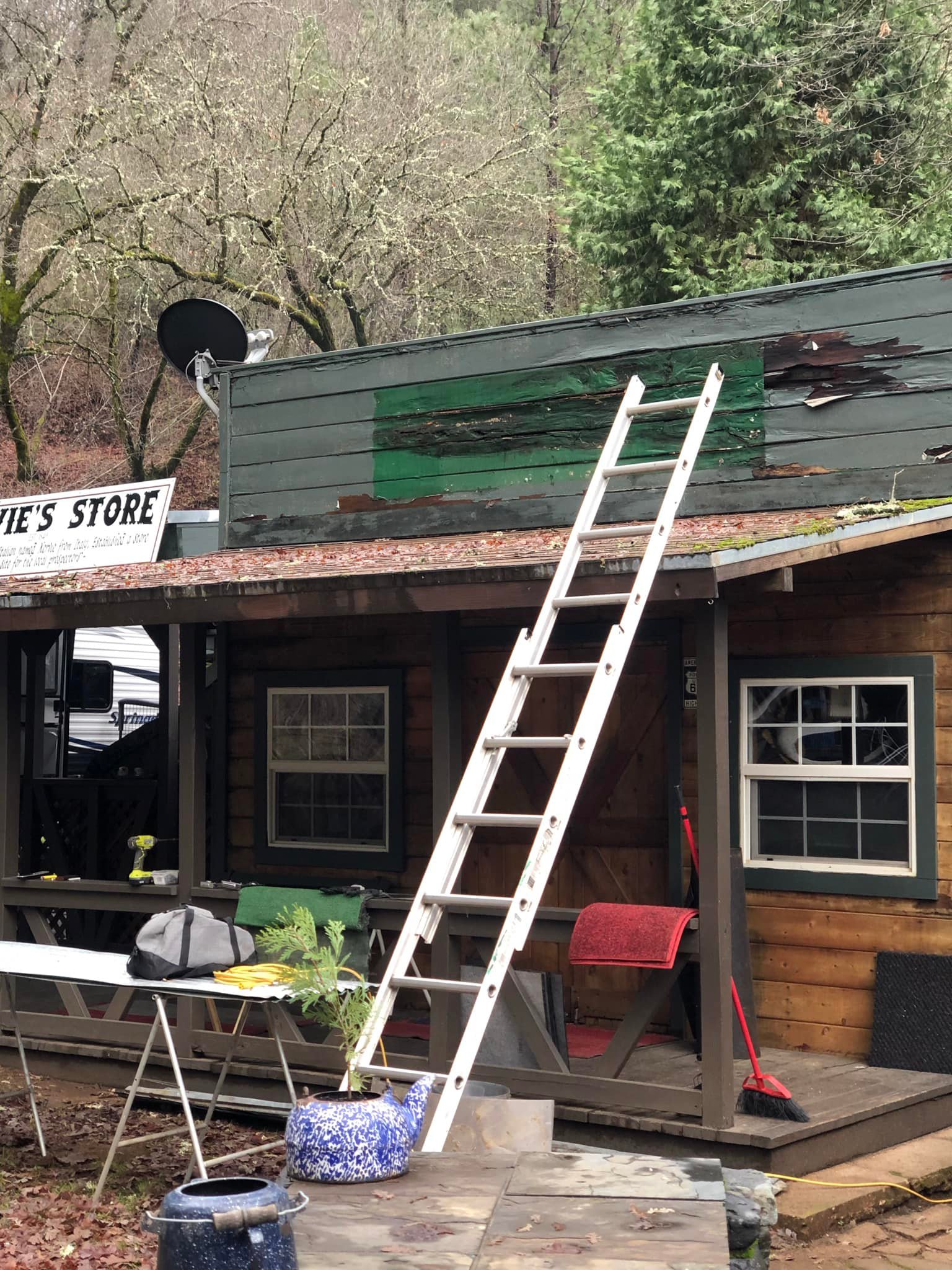 Nervie's Store — member upkeep